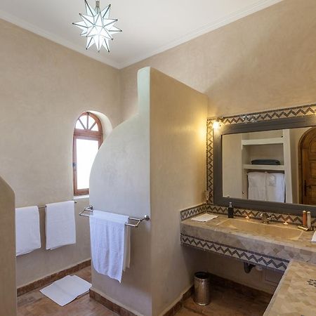 Riad Dharma Bou Mkila Buitenkant foto