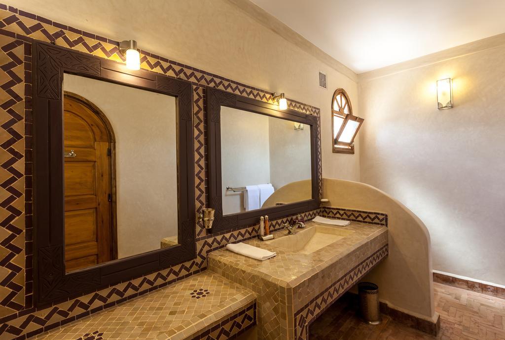 Riad Dharma Bou Mkila Buitenkant foto